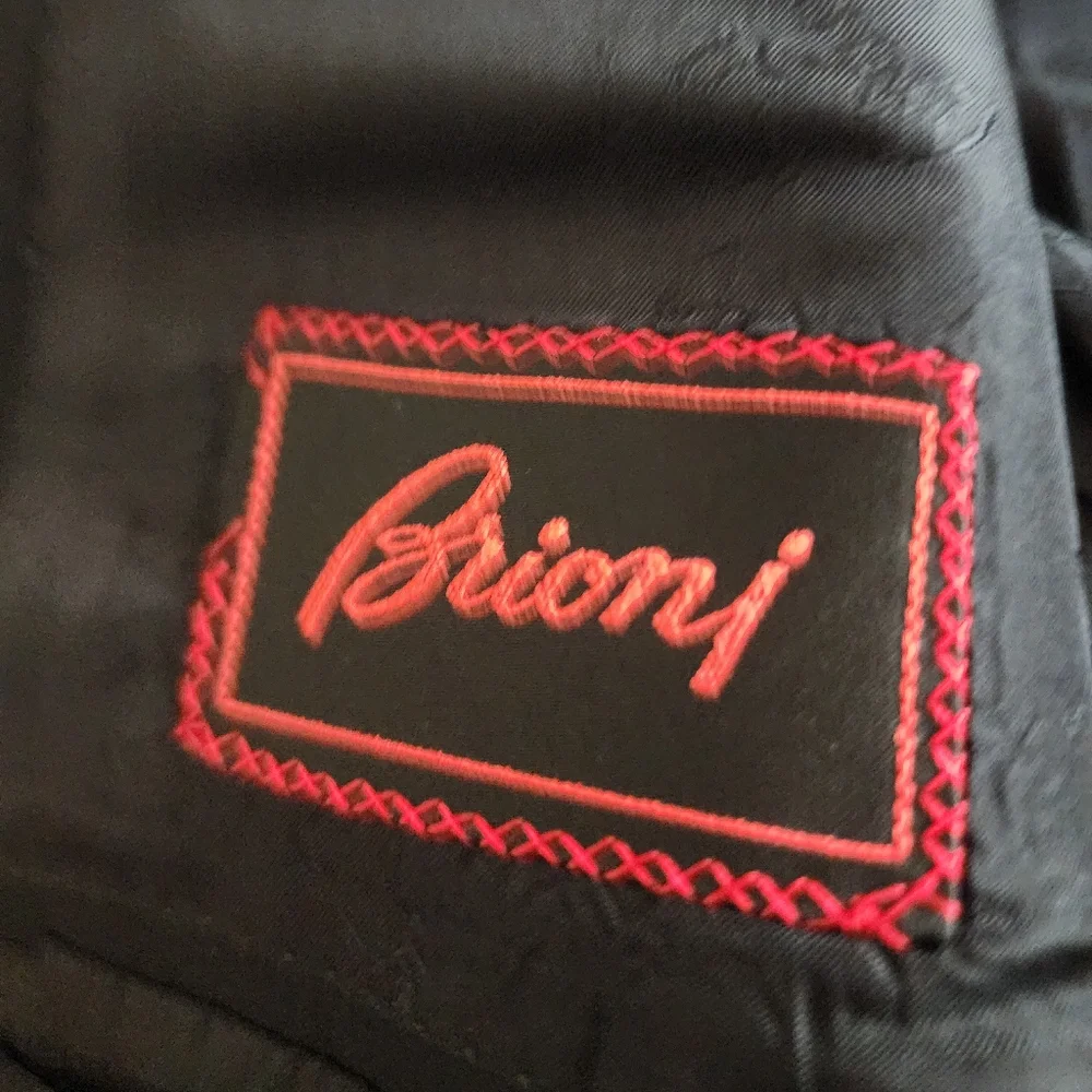 Brioni 42/52R 100% Wool Double Breasted pinstripe Suit Jacket - Picture 2 of 12